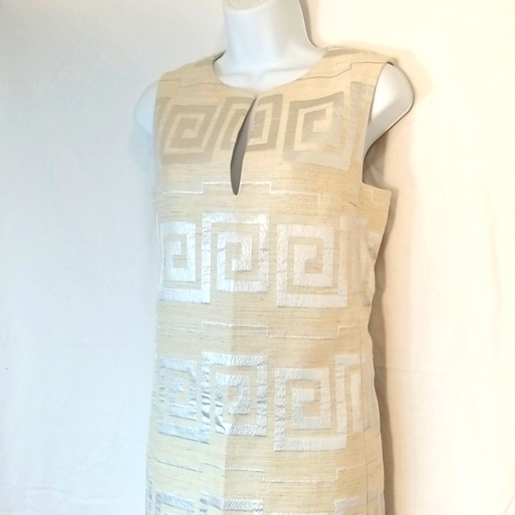 Tory Burch Cream Linen Dress w/ Silver Geometric Design Size 6 - Picture 4 of 16